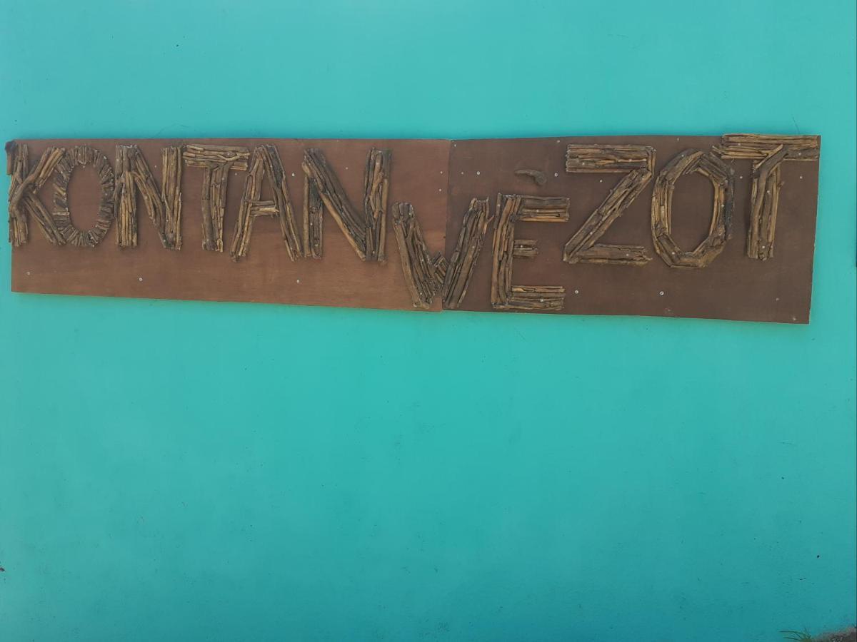 Martinique Hostel Sainte-Luce Buitenkant foto